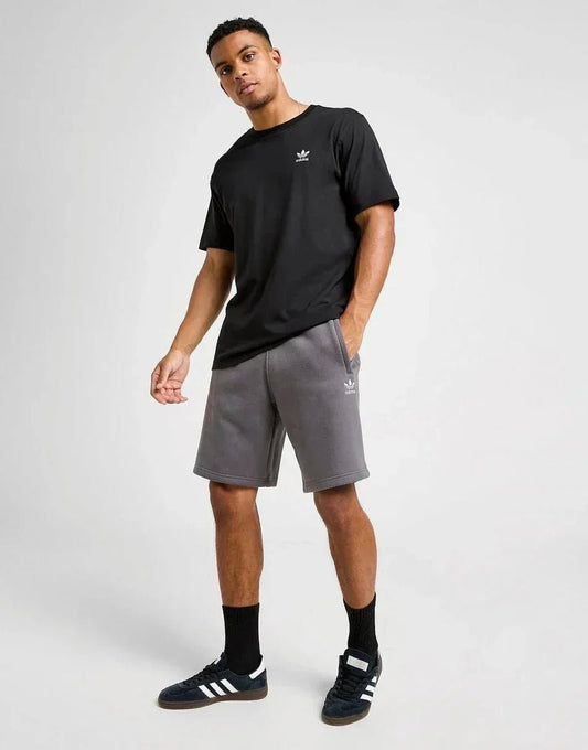 adidas Originals Short Trefoil Essentials - B30sneakers