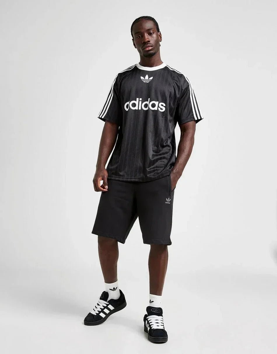 adidas Originals Short Trefoil Essentials - B30sneakers