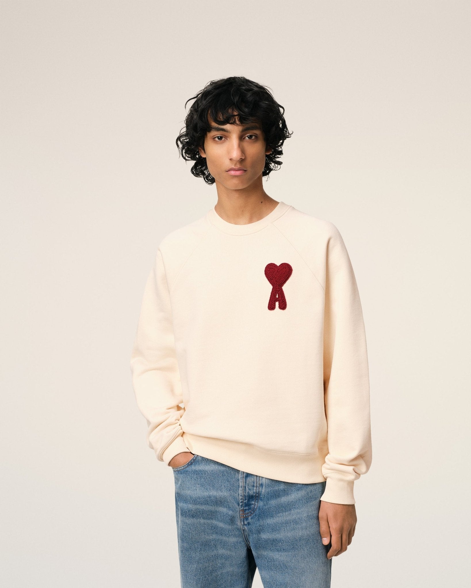 BEIGE COTTON AMI PATCH SWEATSHIRT - B30sneakers