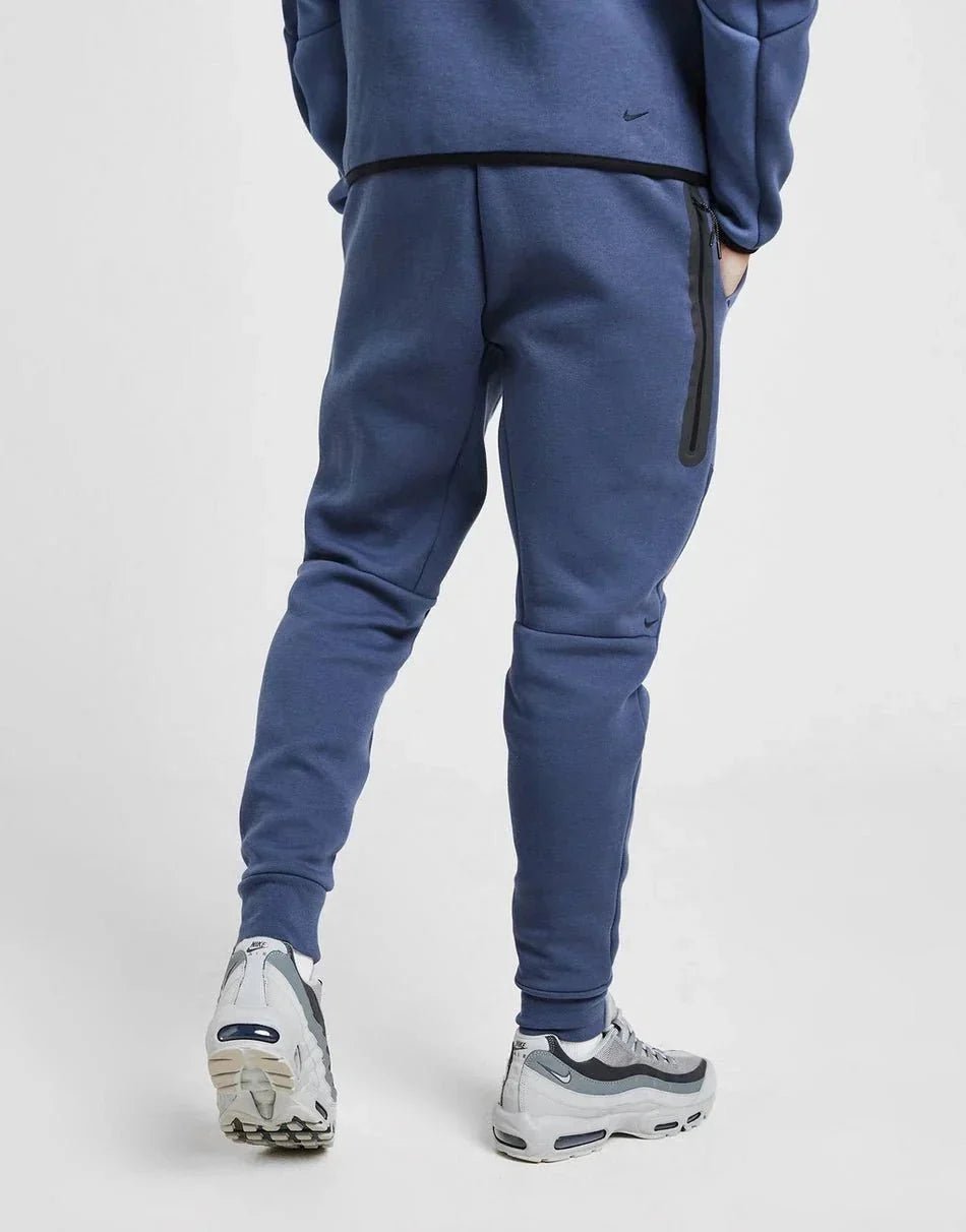 Nike Tech Fleece Joggers - B30sneakers