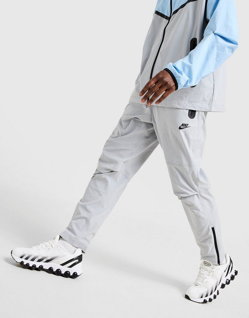 Nike Tech Woven Track Pants - B30sneakers