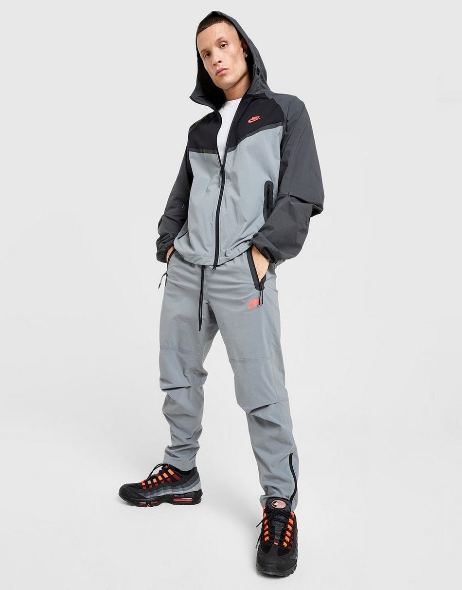 Nike Tech Woven Track Pants - B30sneakers