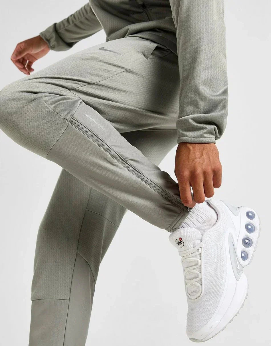 NK Challenger Winter Track Pants - B30sneakers