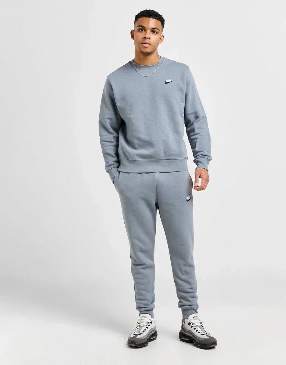 NK Foundation Crew Sweatshirt - B30sneakers