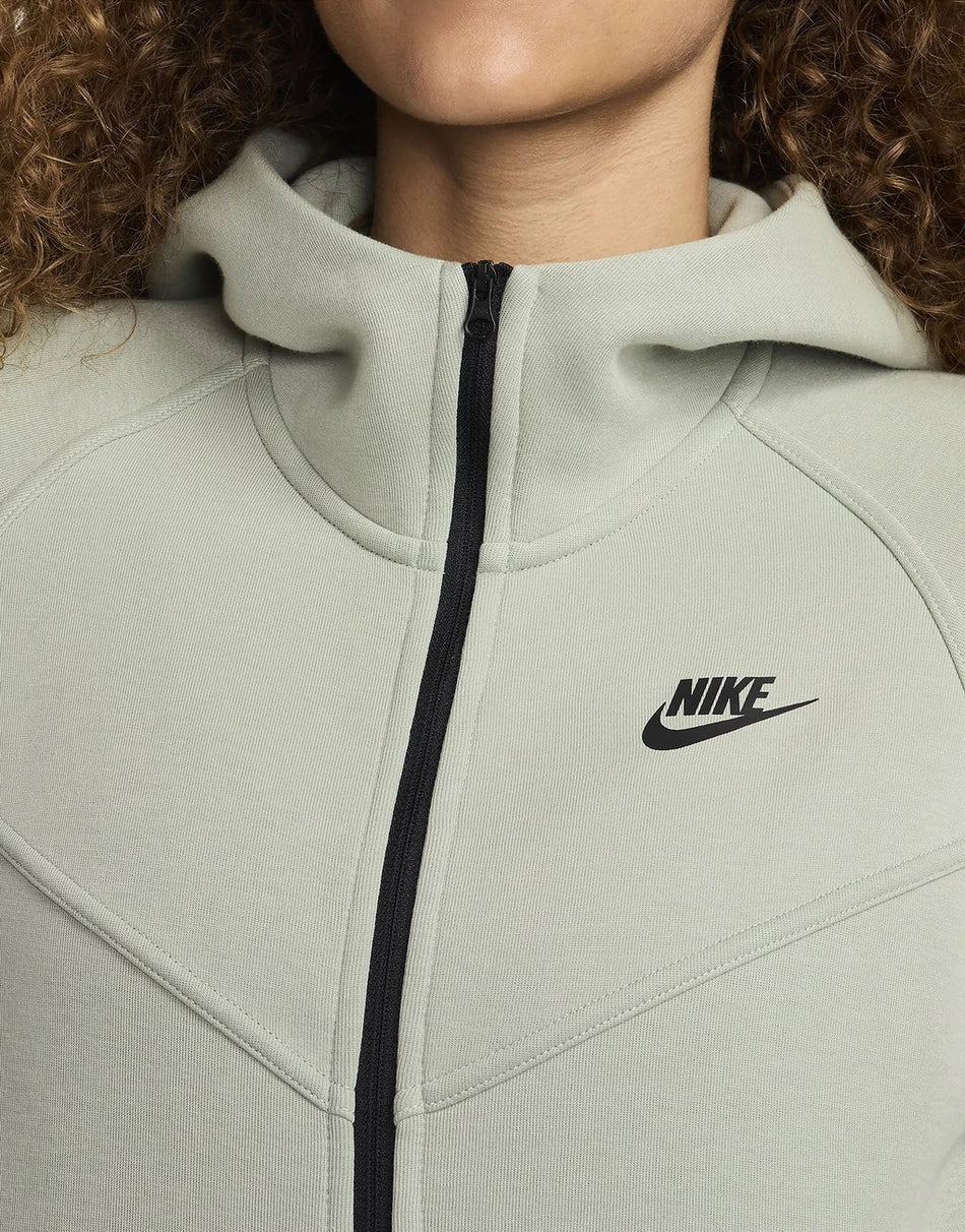 NK Tech Fleece Full Zip Hoodie - B30sneakers