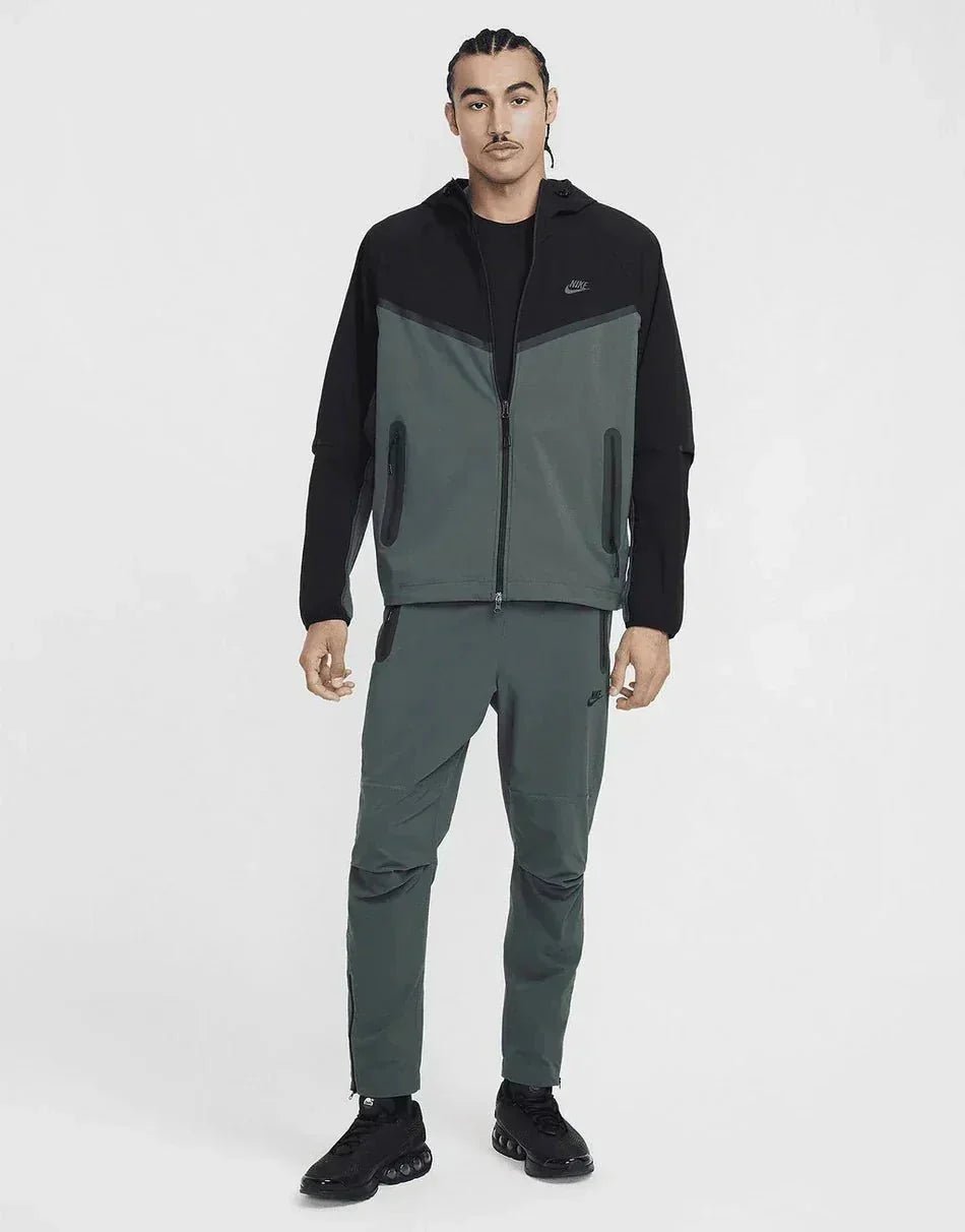 NK Tech Woven Pants - B30sneakers
