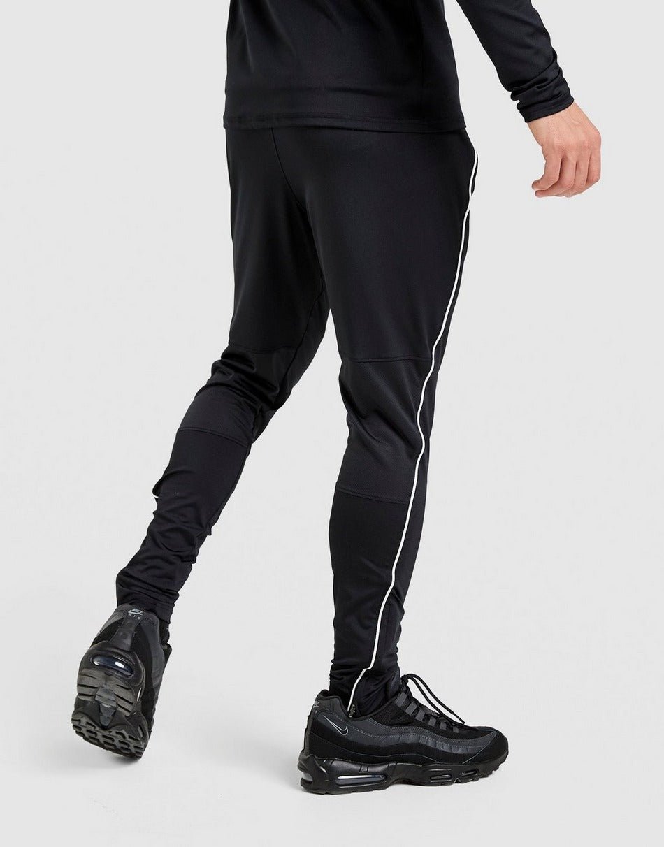 Under Armour Challenger Track Pants - B30sneakers