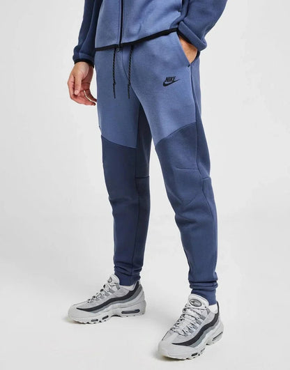 Nike Tech Fleece Joggers - B30sneakers